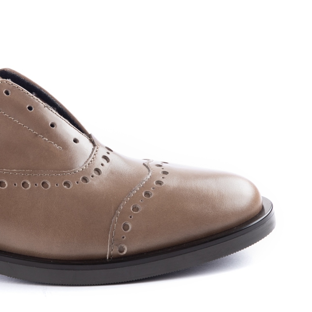 Pantofi de damă din piele naturală PH3049